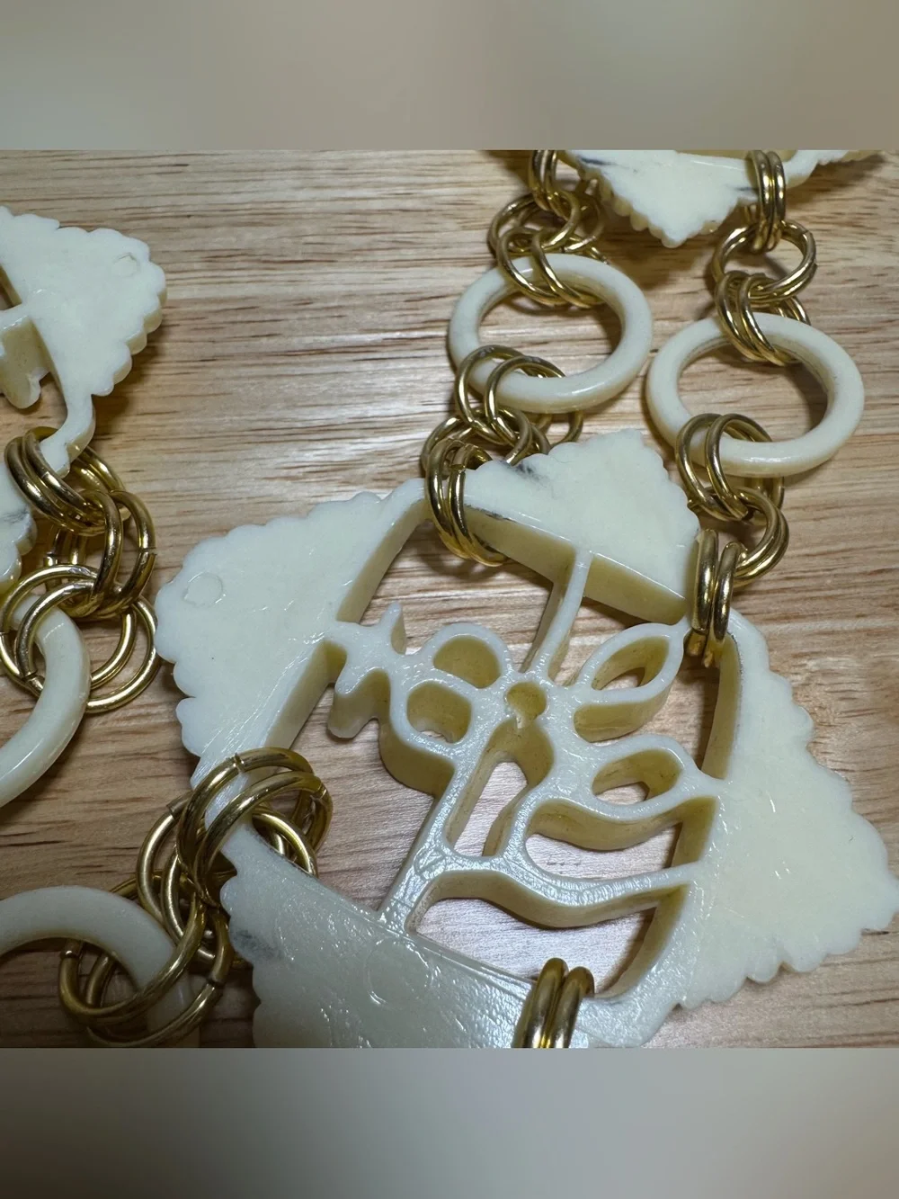 Vtg Ivory Carved Womens Gold Tone Chain Belt Coastal Regency Boho Old Money